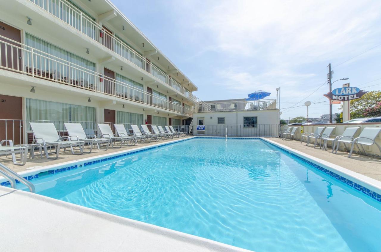 Lark Motel Stone Harbor Exterior photo